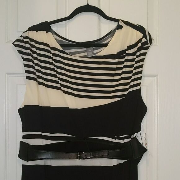 Bisou Bisou  black and white patterned dress Sz 24 - Picture 3 of 8